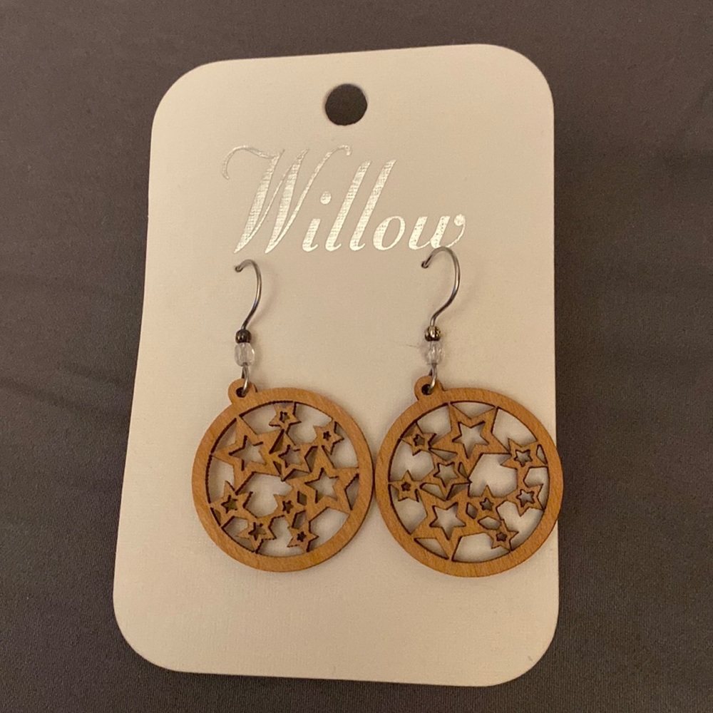 Willow brand star dangle earrings